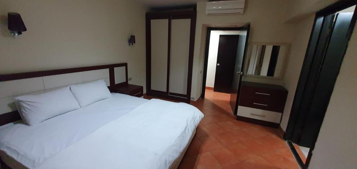 Porto Sokhna Pyramids Apartments With Sea View Families Only Ajn Suchna Zewnętrze zdjęcie